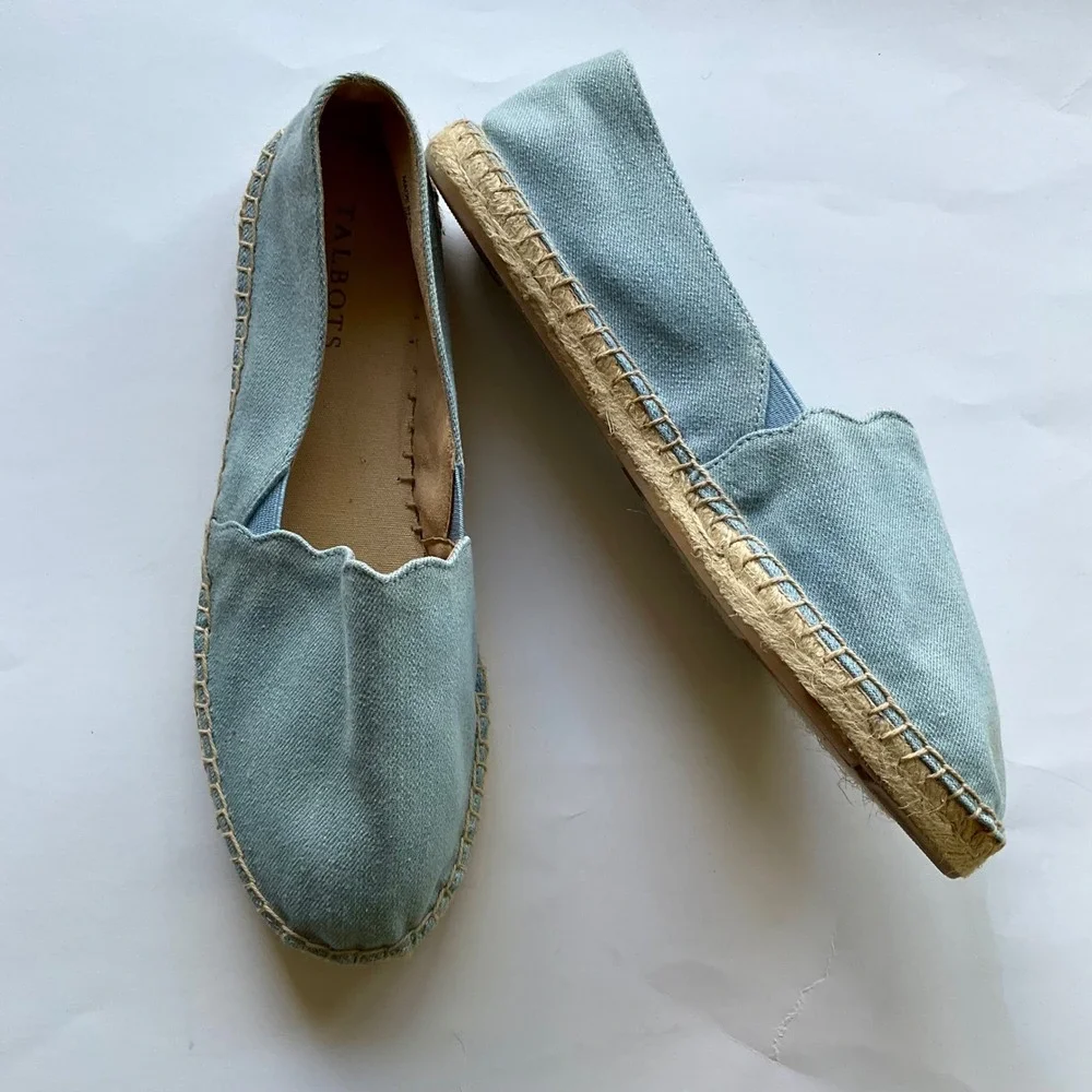 Talbots 9M Blue Denim Scalloped Espadrille Flats Slip On Shoes Jute Coastal NWOT